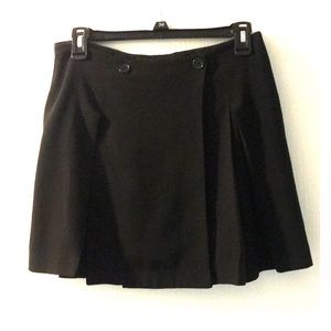 Forever 21 black pleated skirt